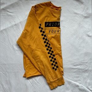 Long-Sleeved Cropped Shirt